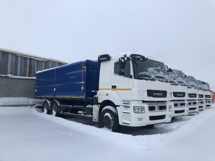 Зерновозы СпецАвтоКам с новым кузовом ушли в ТрансМорФлот