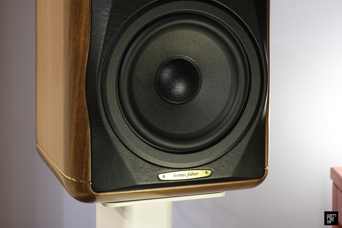 Колонка маленькая круглая. Колонки sl. Jbl partybox 1000. Klipsch r-51pm. Jbl partybox 200.