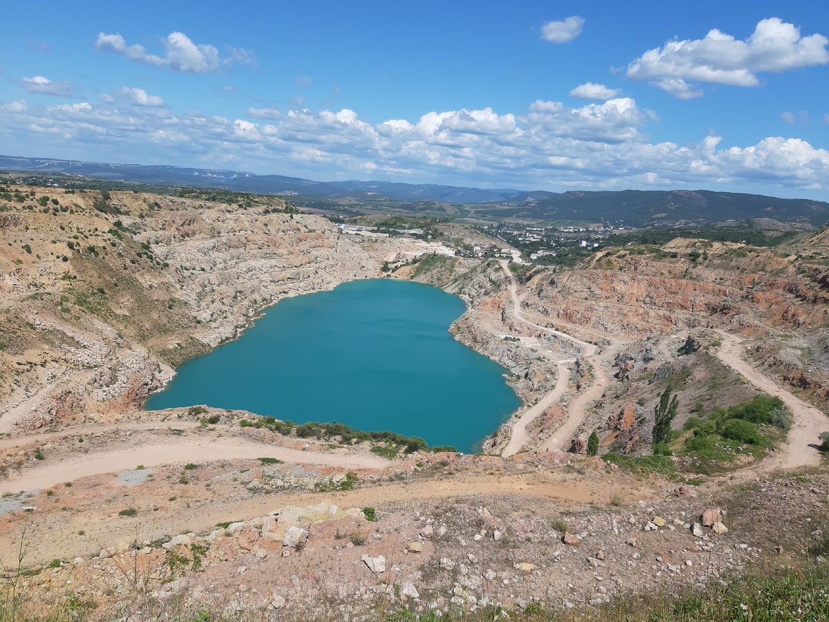 Кадыковский карьер. Балаклава. Крым