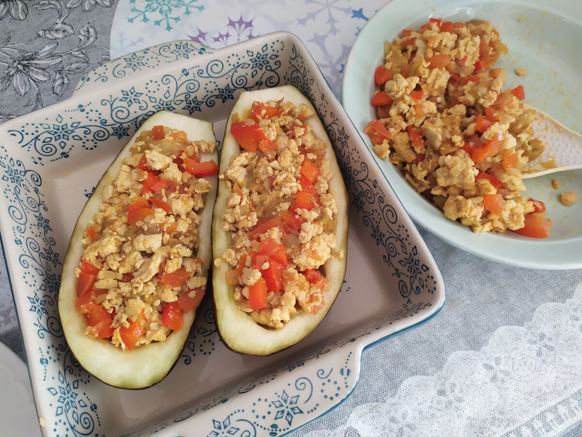 Лодочки из баклажанов с фаршем в духовке (вкусный рецепт) | Домсоветы | Дзен