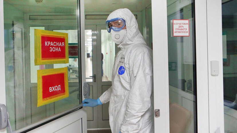 Глава Федерального медико-биологического агентства Вероника Скворцова заявила, что ситуация с заболеваемостью новой коронавирусной инфекцией в России выйдет на плато в течение двух недель. По её словам, на этом уровне страна будет находиться до середины июня, после чего (при соблюдении гражданами режима изоляции) эпидемия пойдёт на спад. В ближайшие дни должны быть представлены разработанные в России тесты для оперативного выявления COVID-19 и антител к коронавирусу. Продолжается постепенное возвращение застрявших за рубежом россиян на родину. По данным Минтранса, такое желание изъявили почти 26 тыс. человек. Росавиация подготовила предварительный график вывозных рейсов для граждан РФ, один борт уже вылетел из Нью-Йорка в Москву.