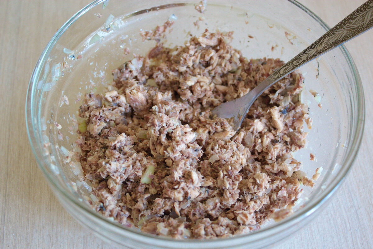 «Мандариновый» салат с консервированной сайрой: Обычный больше не готовлю