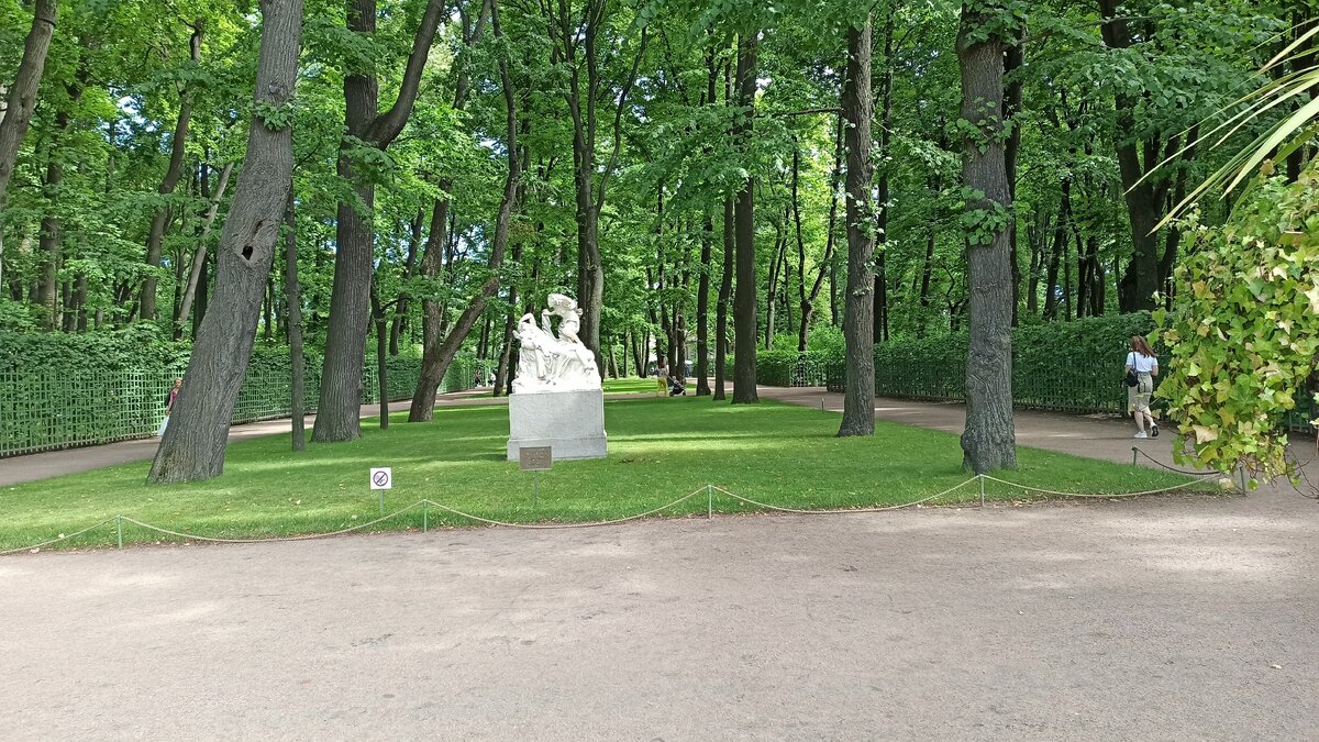 Амур и Психея. Скульптор Дж. Картари, конец XVIII века