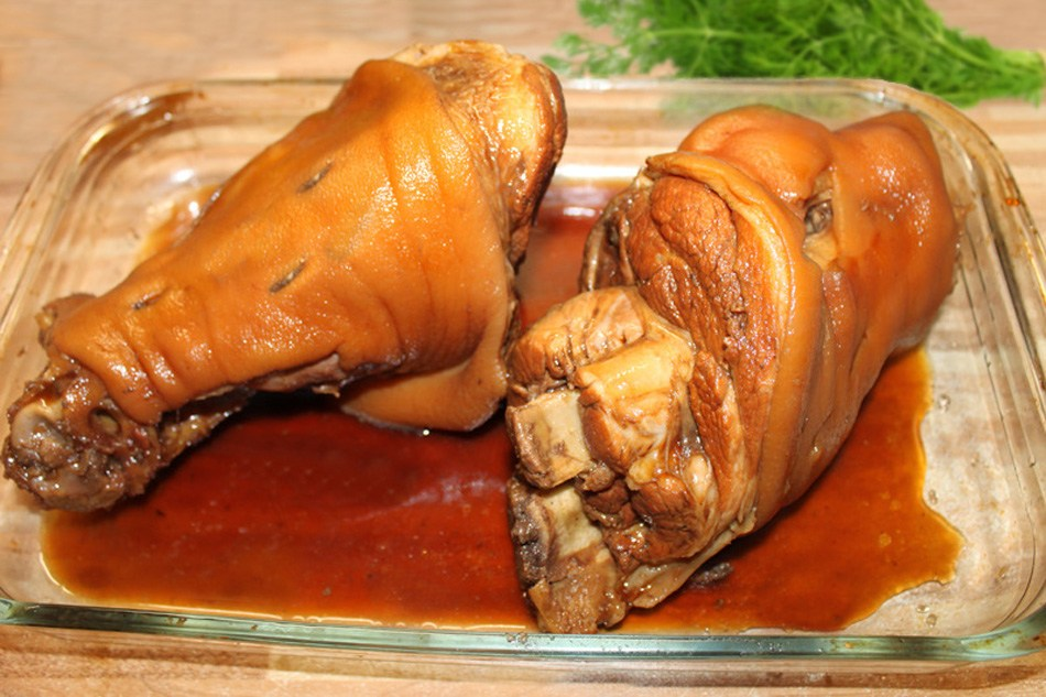 Как приготовить свиную рульку в духовке сочно и вкусно: рецепт с фото пошагово | Меню недели