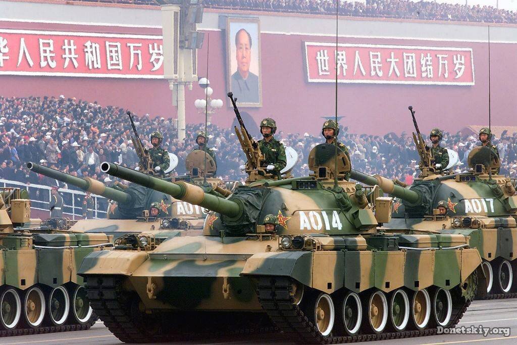  ZTZ-59 на параде в Пекине.