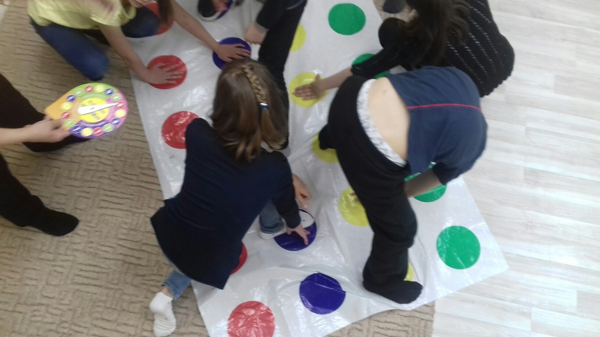 Коллективная подвижная игра