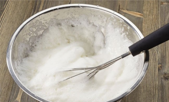 Крем белковый заварной на водяной бане: способы приготовления