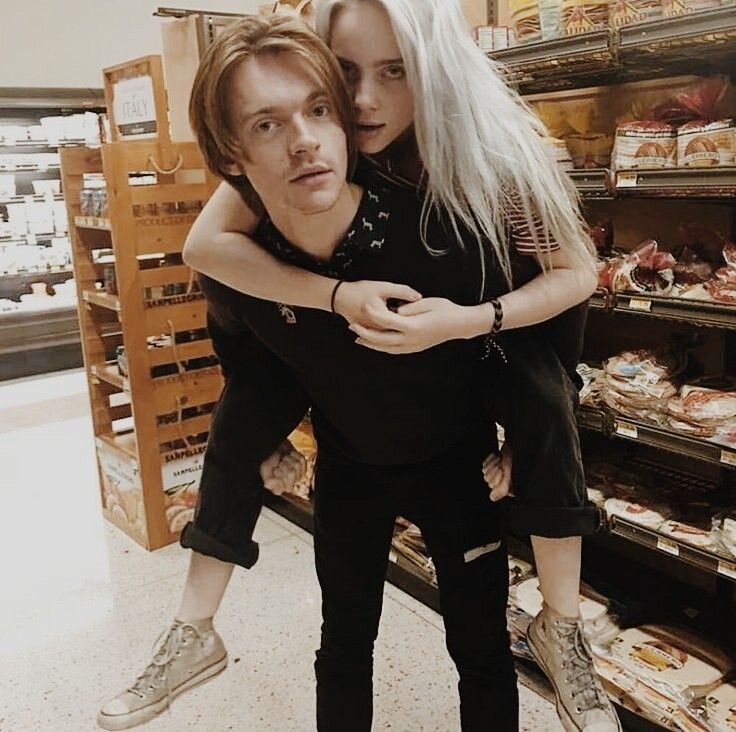 Мы за покупками!