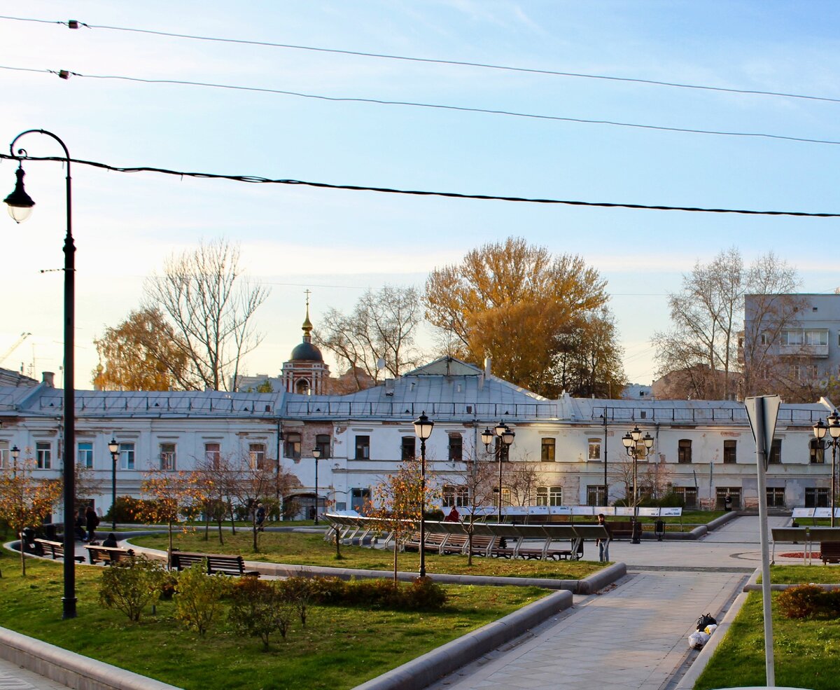 Хитровская площадь