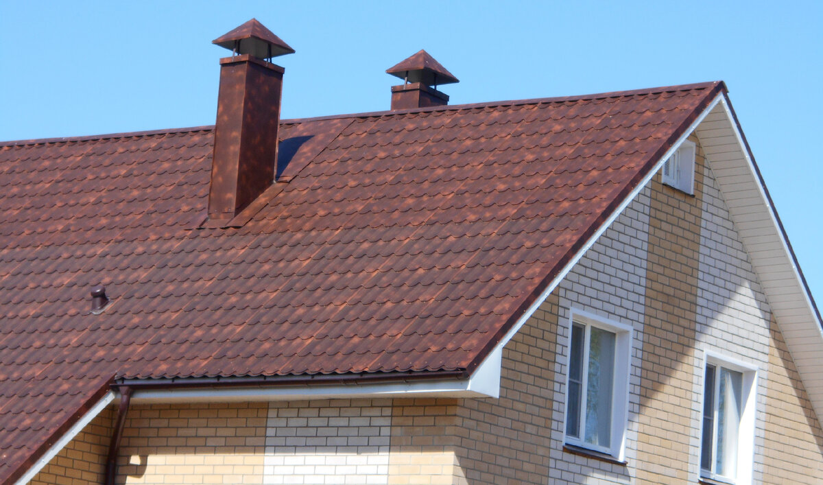 На объекте смонтирована металлочерепица в покрытие CLOUDY®