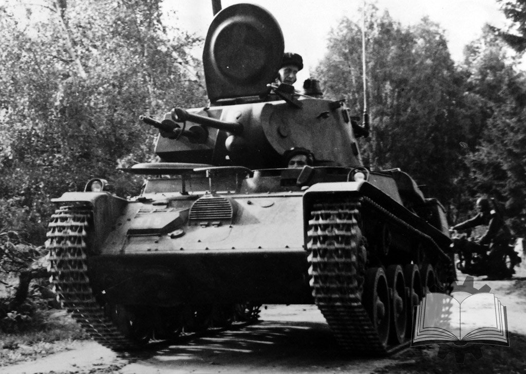 Strv m/40L учения сентября 1942 года.