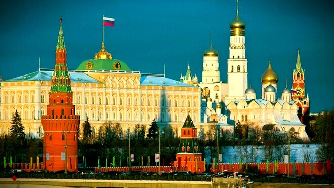 Всегда захватывает дух, когда вижу башни Московского Кремля