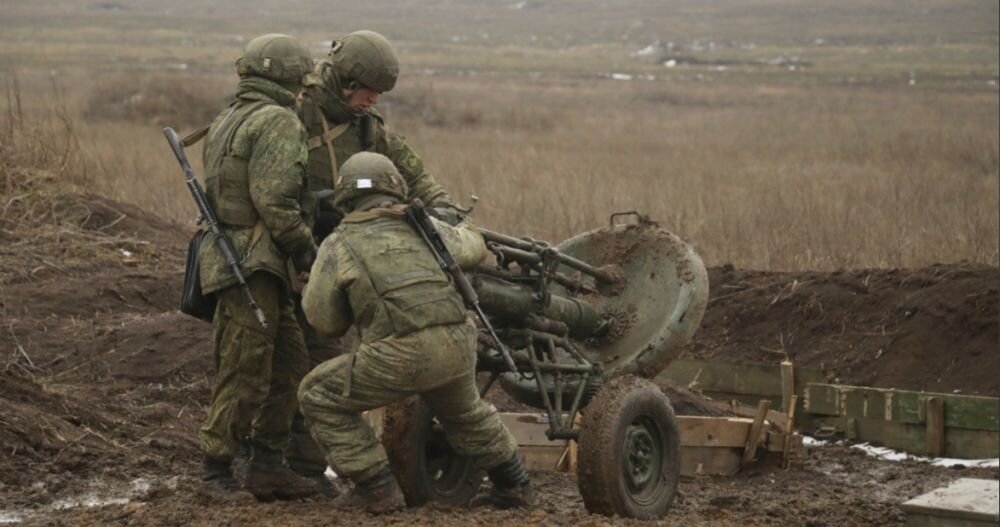 Сбор посылок для военнослужащих и сотрудников правоохранительных органов в Волгограде продолжается