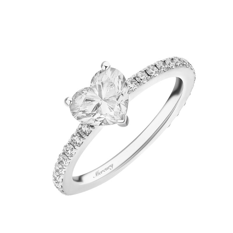 Кольцо Mercury из белого золота с бриллиантом огранки сердце (1 к) и 30-ю бриллиантами круглой огранки (0,41 к), коллекция Classic