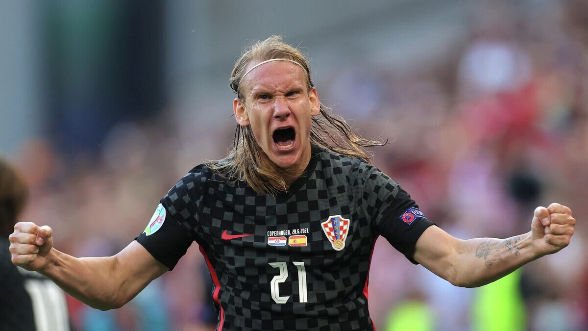    Защитник сборной Хорватии Домагой Вида© Friedemann Vogel - Pool - Powered by Getty Images/UEFA