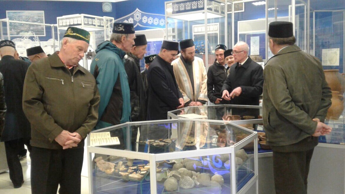 ​«28 мая в Биляре прошло довольно масштабное для нас мероприятие «Мусульманский город: домонгольский Биляр», в котором участвовали представители религиозной и научной общественности». Фото: билярскийзаповедник.рф