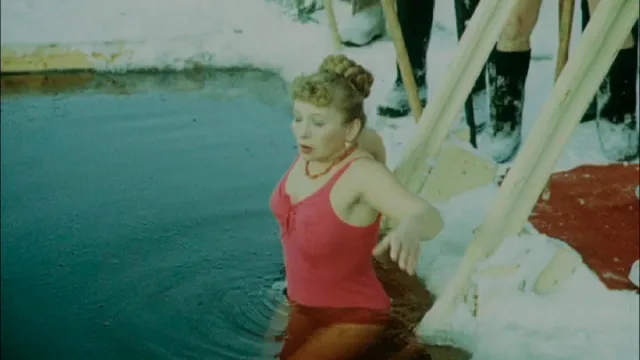 кадр из фильма.