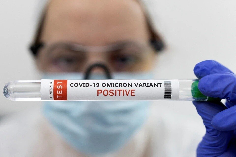     Еще 2800 новых случаев заражения COVID-19 зарегистрировали в Москве за прошедшие сутки  REUTERS