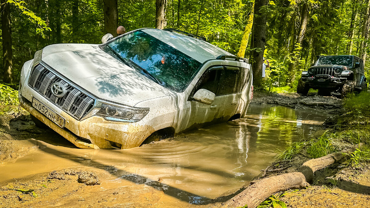 TOYOTA PRADO против WILLYS и JEEP WRANGLER RUBICON в БОЛОТЕ 