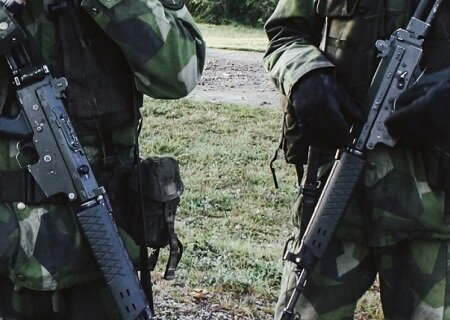    Украинские боевики заставляют гражданское население строить укрепления