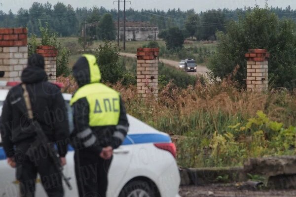 Тела погибших в авиакатастрофе повезли в морг Твери