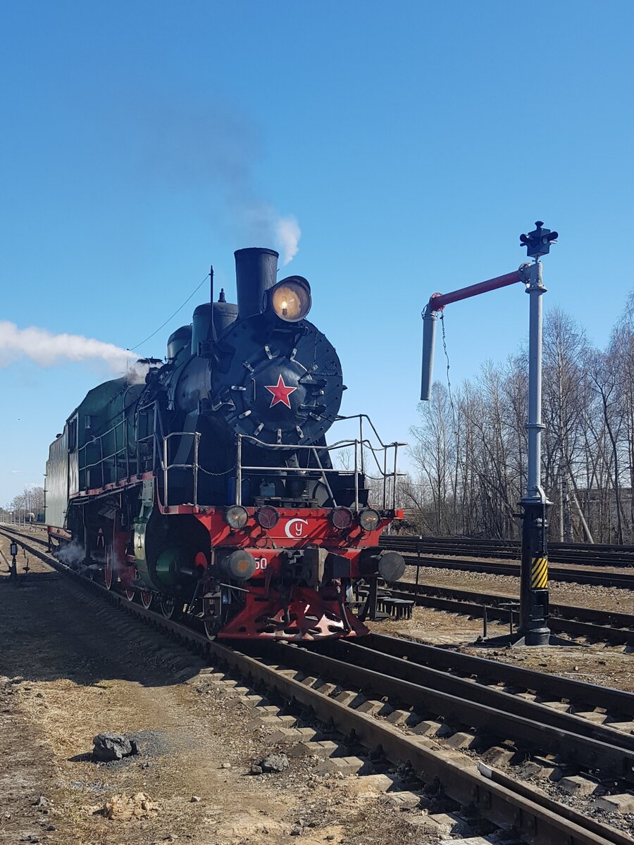 Паровоз в воде. Паровоз Кандалакша. Редукторный паровоз. Паровоз в Обухово. Паровоз в Шатуре.