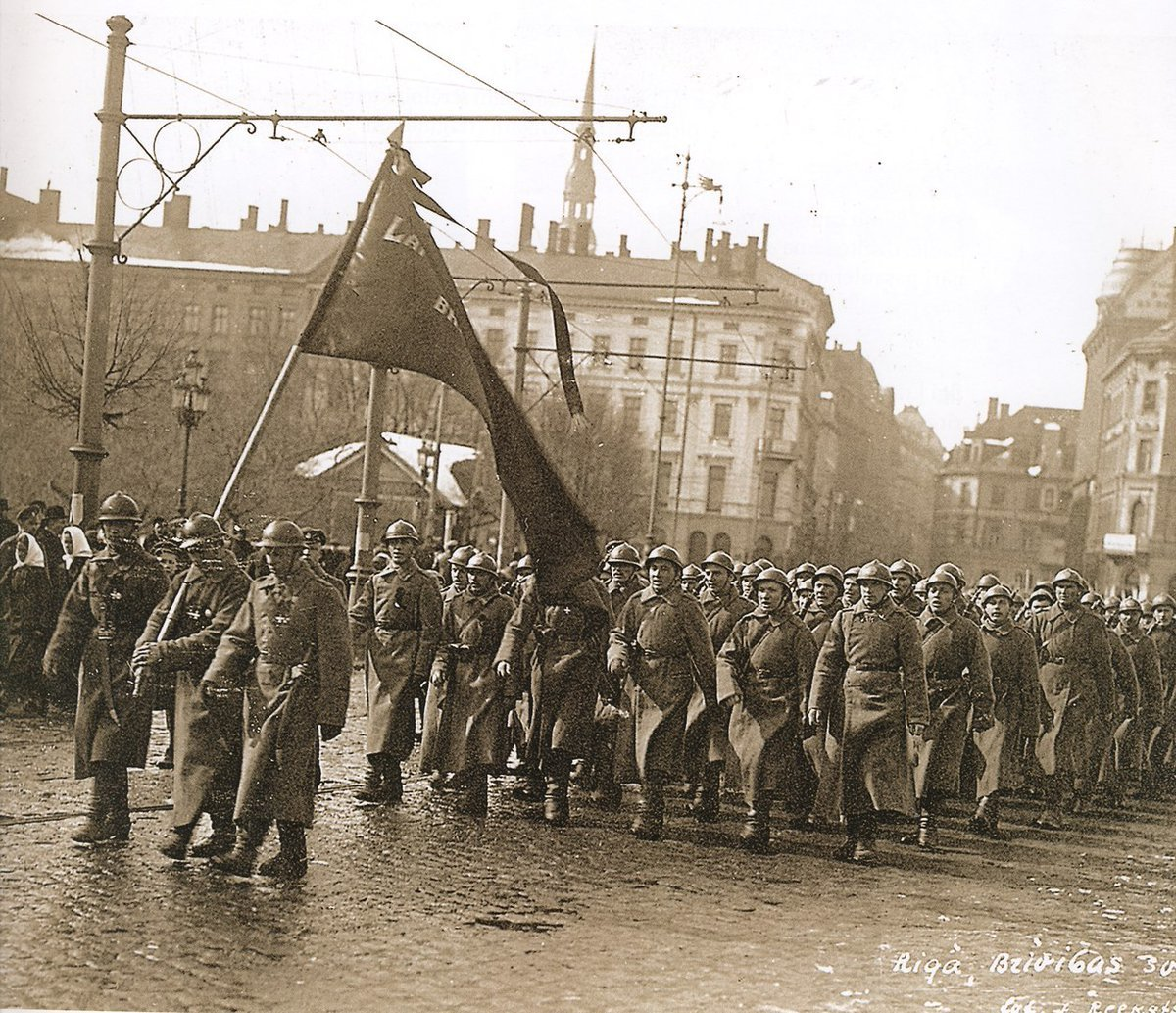 Латышские стрелки. Латышский стрелки 1917 год. Латышские стрелки 1918. Латышские стрелки РККА. Первая мировая война 1917 г