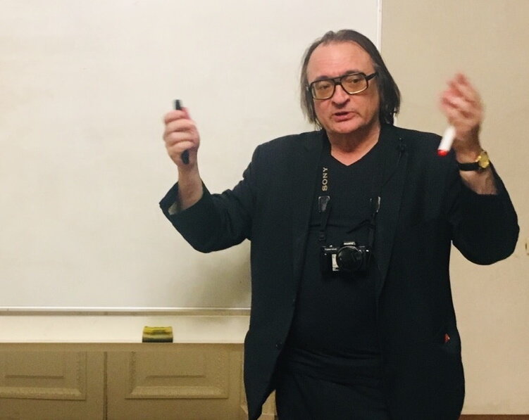 1. И.Л.Викентьев на 43-й конференции "Стратегия Творчества"