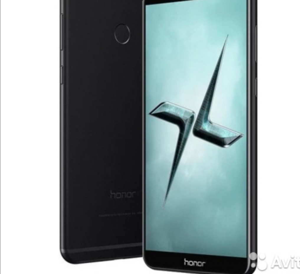 Honor 7x.