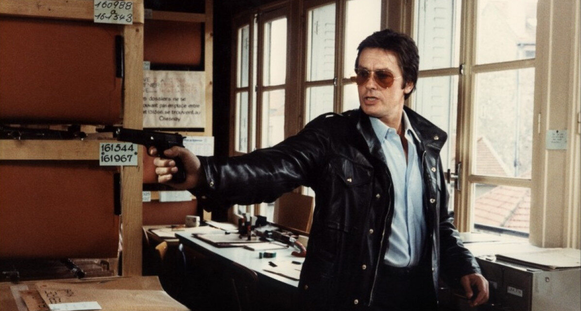 Ален Делон в фильме "Троих надо убрать" (1980)