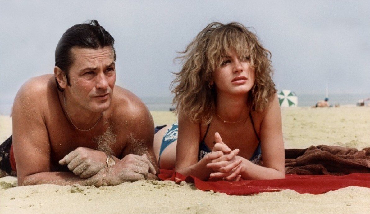 Ален Делон и Далила ди Лаззаро в фильме "Троих надо убрать"  (1980)