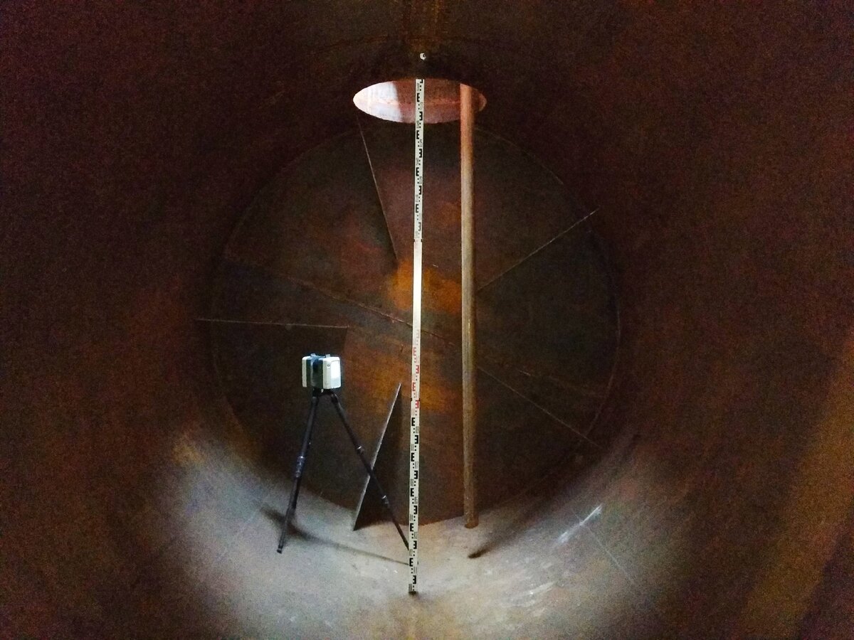 Так выглядит процесс сканирования резервуара наземным лазерным сканером Leica RTC360