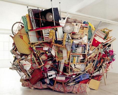 Дорогостоящие дизайнерские вещи