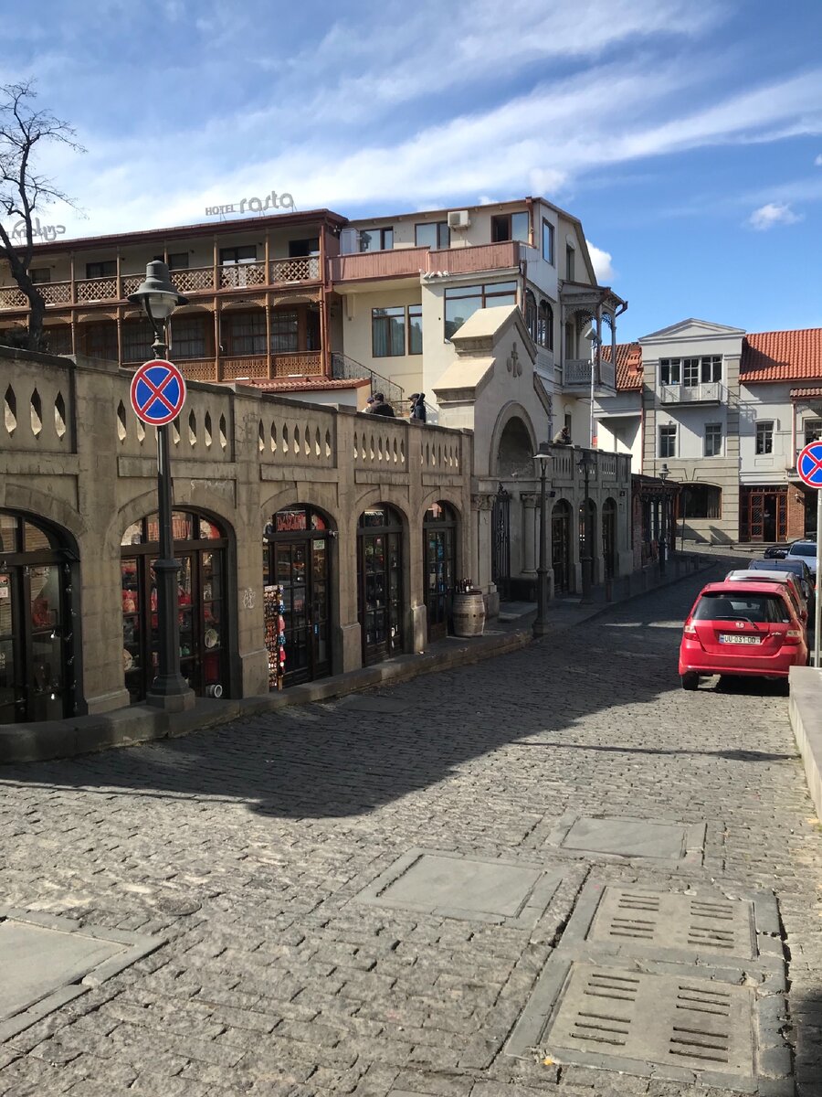 Красивые улицы в квартале Абанотубани в ожидании туристов. Фото из личного архива 