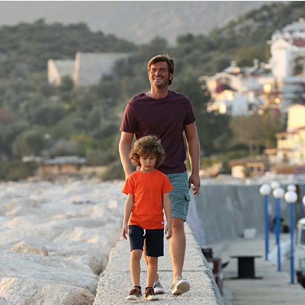 кадр из фильма "Давай же, сынок"