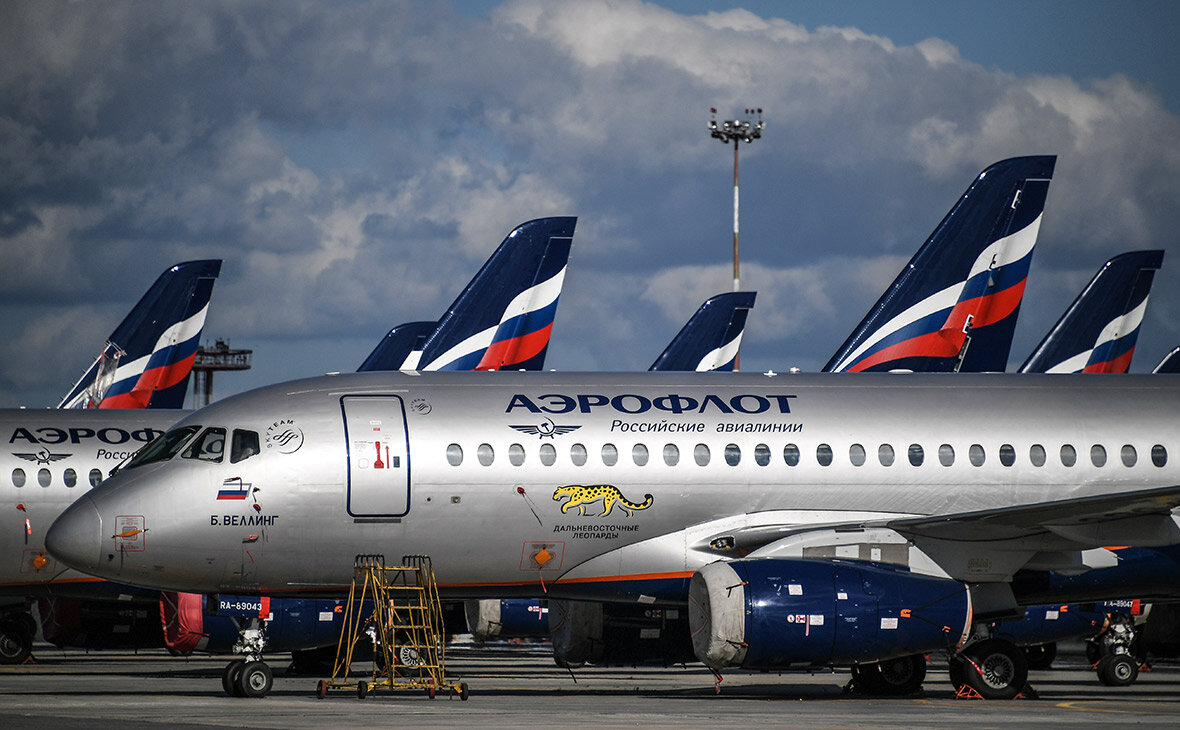 Sukhoi Superjet 100  Источник:https://www.google.ru/imghp?hl=ru