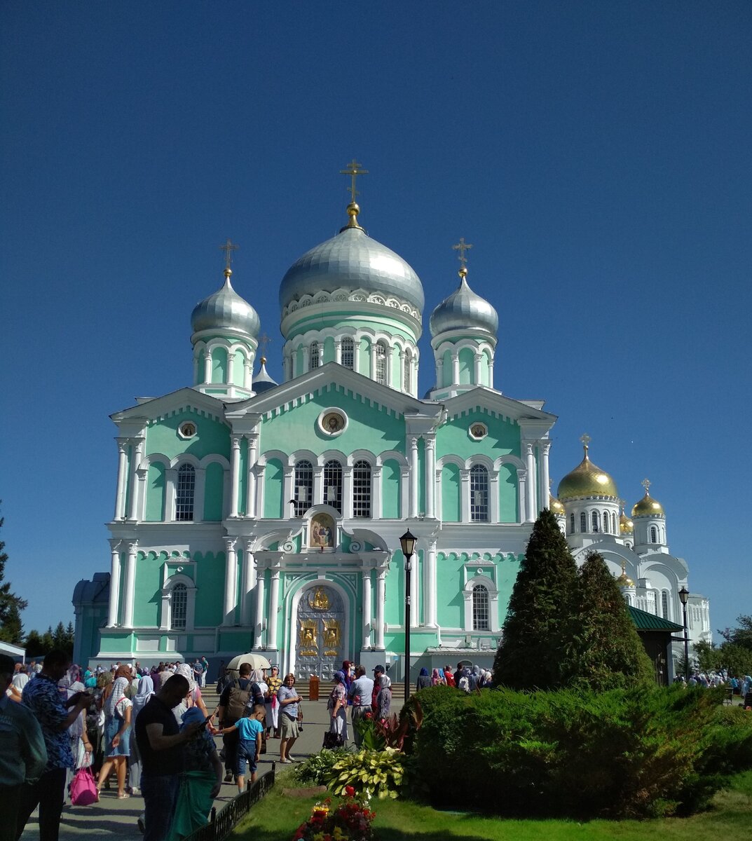 В стенах монастыря. Дивеево гостевой дом радость моя.