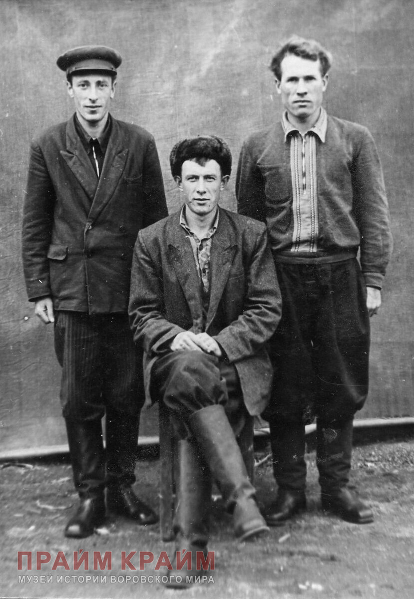 1) Юрий  Алексеев - Горбатый , 2) Иван Львов 3) Вячеслав Кирпичев -  Кирпич 