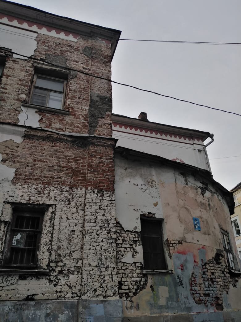 Дом утюг в москве хитровка