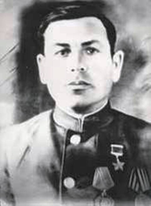 Отец. Емельян Лукич Сокол