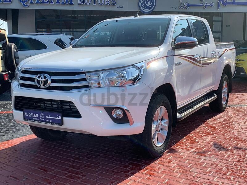 Toyota Hilux. Источник иллюстрации - dubai.dubizzle.com/