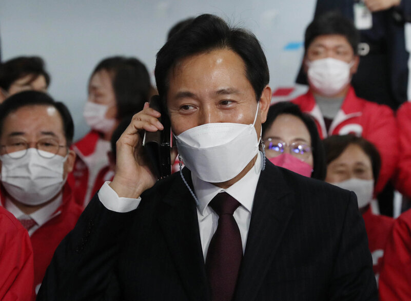 Счастливый О Сехун