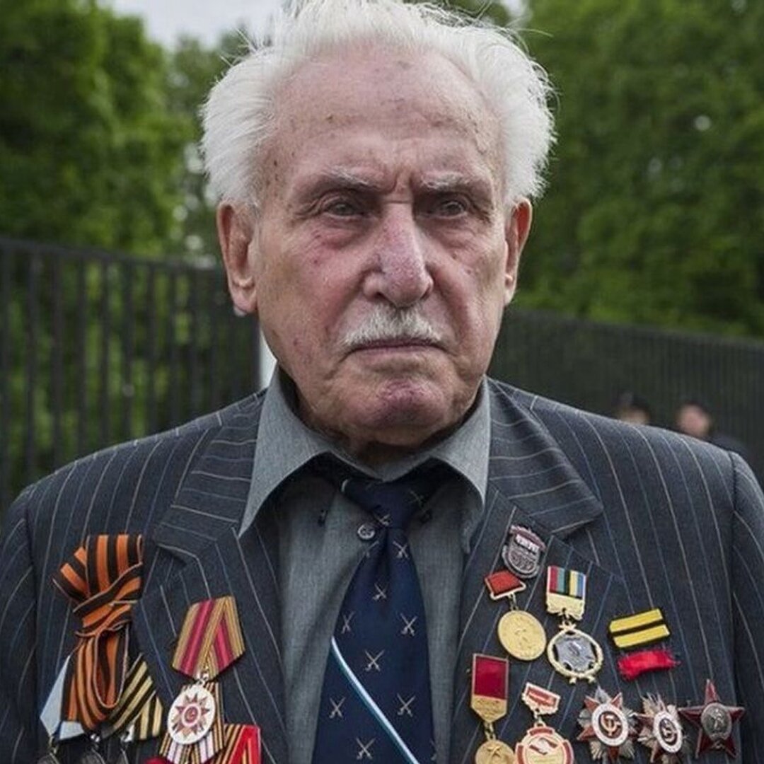 Давид Душман