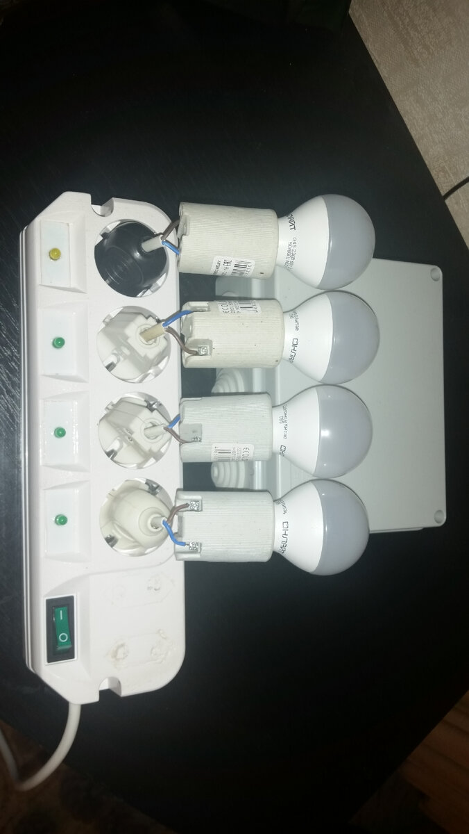 Говорящая умная розетка