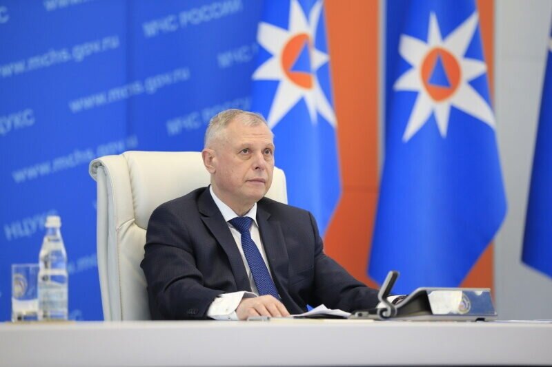 Врио главы МЧС России Александр Чуприян