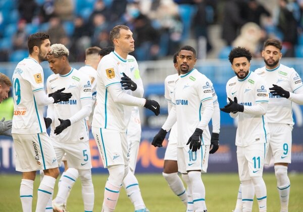 Боевой матч с Крыльями Советов https://fc-zenit.ru/upload/gallery/photo/17553/789769_s600.jpg