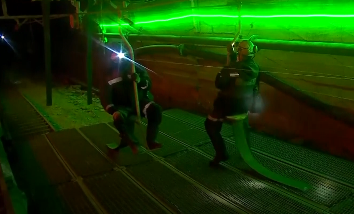 Вот такая примерно канатка