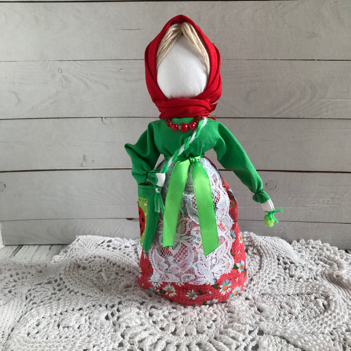 Самая новенькая Успешница, ещё едет к своей хозяйке