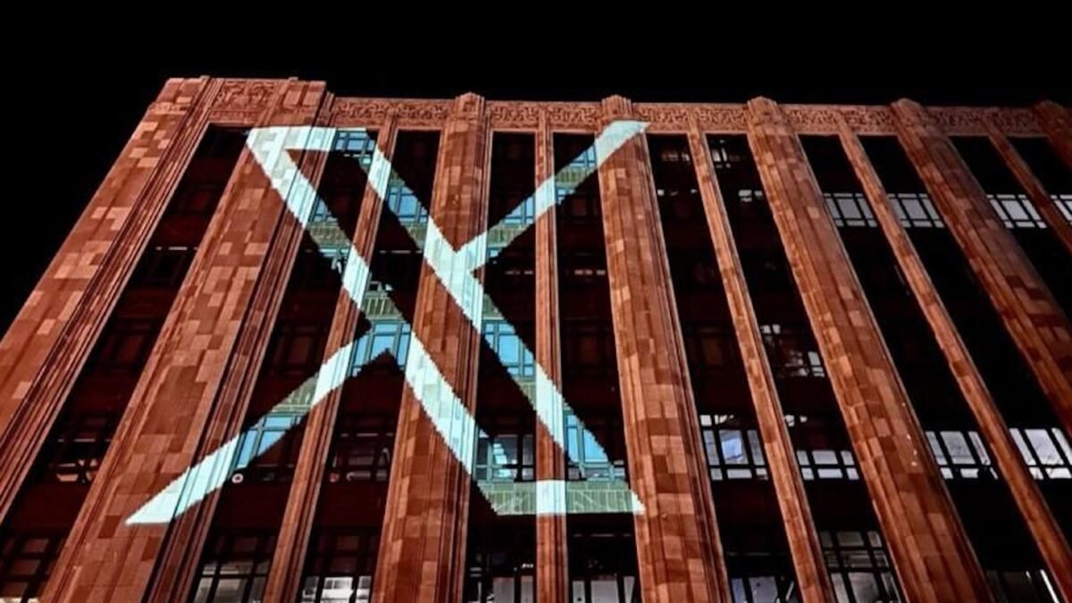    Фото: Twitter/Илон Маск Август Макаров