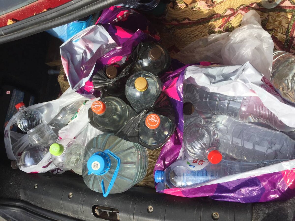 Водиичка!!! Полный багажник!